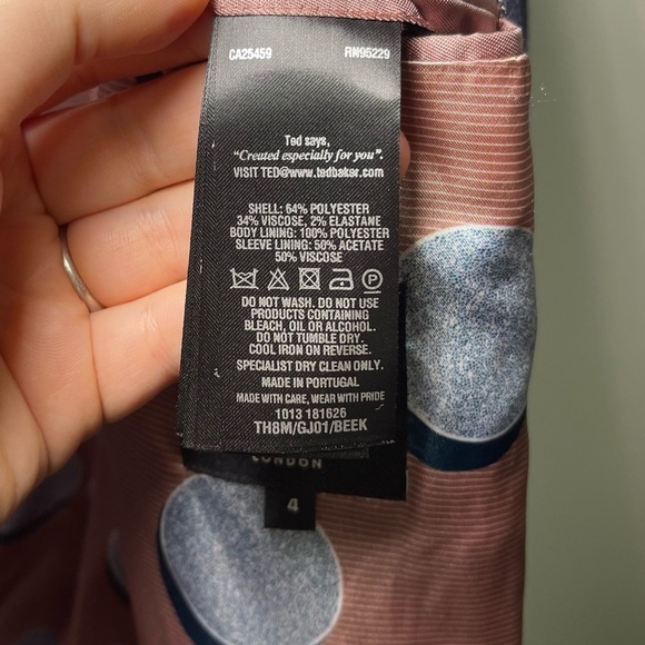 Ted Baker Men’s Navy lined business casual sport career blazer in size 4 (L) - Picture 9 of 10